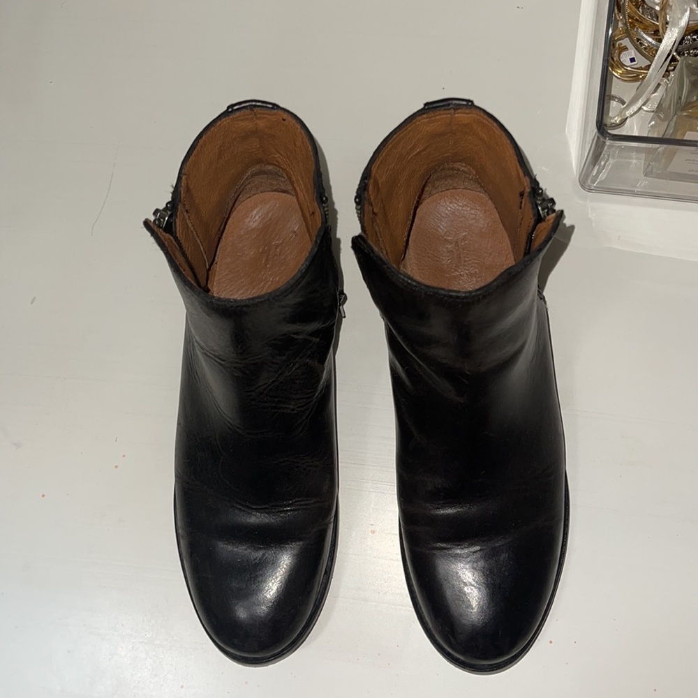 Frye bootie - Picture 4 of 12